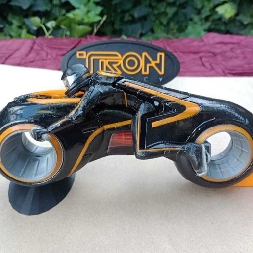 🎨 tron legacy light cycle 20 fan art in colours for ender prusa
