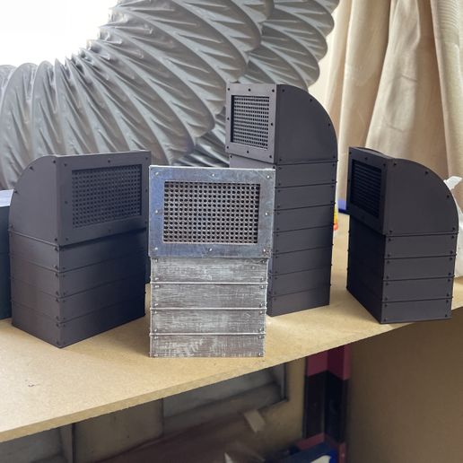 IMG_4722.jpg 1:12 scale Vent accessory