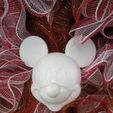 417265810_1060606761835022_3860637283833510937_n.jpg Mickey Mouse Head / Minnie mouse head / Mickey Minnie wreath decor /. party decoration / Magnet/Cake topper / Wall decor / Hanger
