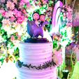 438254528_7730787253650743_5424723326268040594_n.jpg Cat and Couple Wedding Cake Topper
