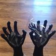 348359247_574417658173886_3303617777549615249_n.jpg Hands that Hold Keys / Creepy hand EDITED / Key holder / Jewelry Holder/decoration/No supports / Print in place