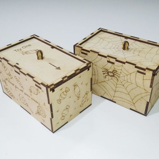 Caja-broma-01.jpg Surprise box, joke box