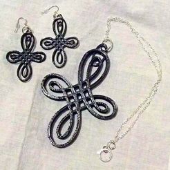 Photo_Feb_24_10_10_33_PM.jpg Celtic knot cross and earrings