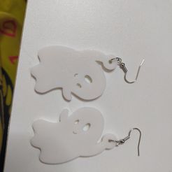 IMG20230929122517.jpg Archivo STL Pendientes fantasma de Halloween・Objeto imprimible en 3D para descargar