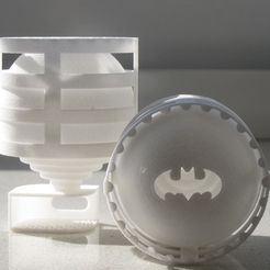 Batman03_s.jpg Fichier 3D gratuit Lightclip : Batman・Objet pour imprimante 3D à télécharger