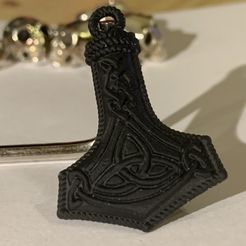 mjolnir.jpg Fichier STL mjolnir・Plan à imprimer en 3D à télécharger