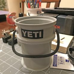 IMG_5411.2.jpg Free STL file Yeti LoadOut Bucket Cup・3D printable model to download