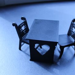 IMG_7745.JPG Free STL file 1/12 and 1/6 Miniature Table・3D printable object to download