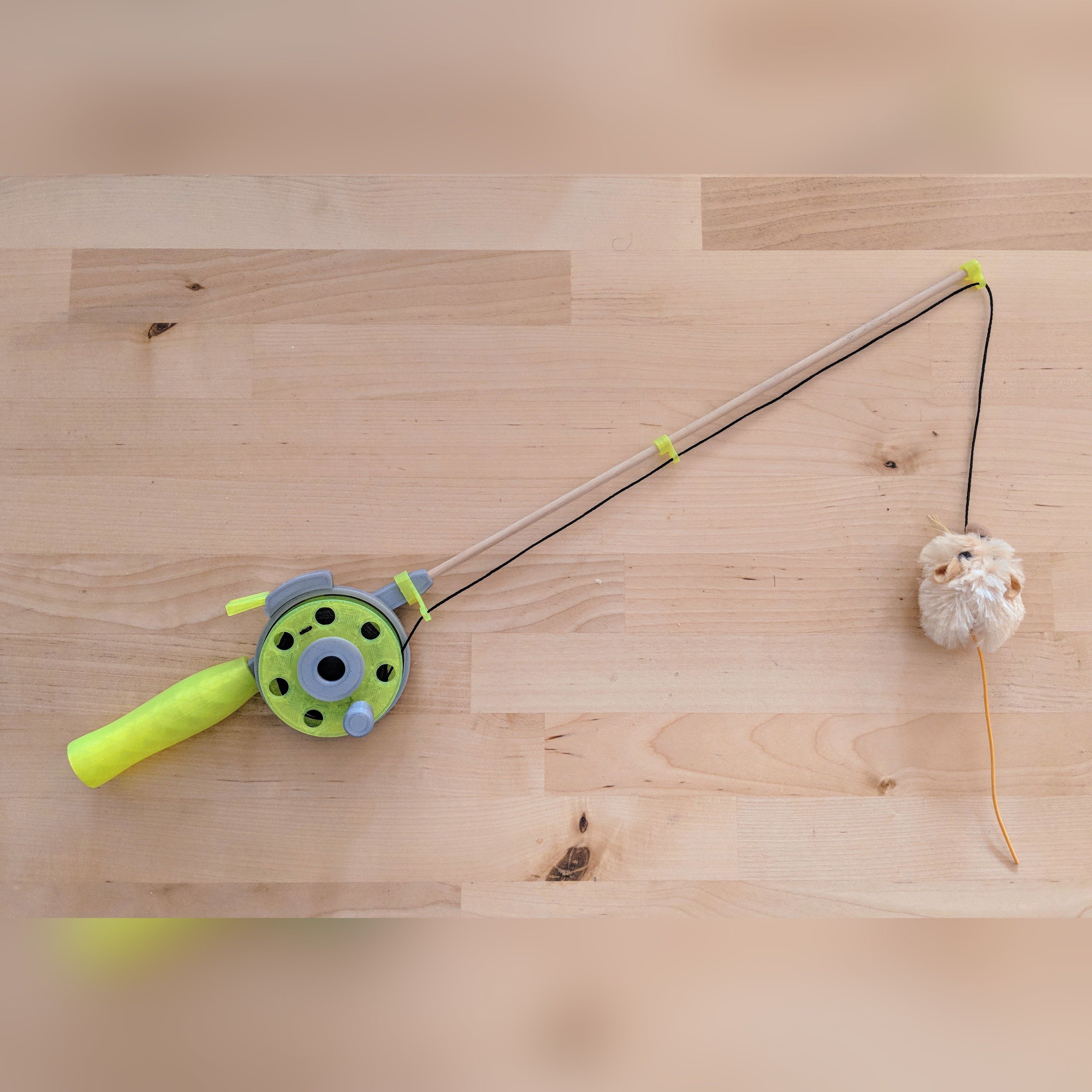 IMG_20180401_174125SQ.jpg Free STL file Cat Fishing Rod Toy・3D printer design to download, vjapolitzer