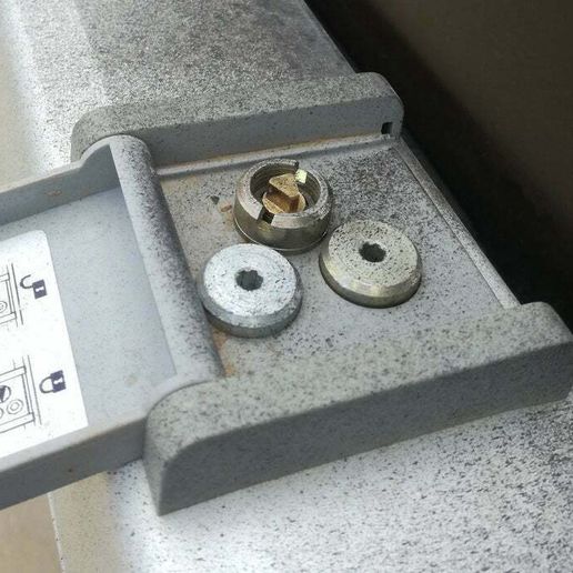 IMG_20180827_140726.jpg Hydraulikarm-Schlüssel