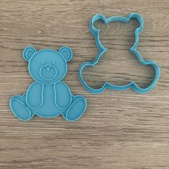 orso1.jpg bear cookie cutter and imprint cutter