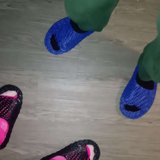 👟 TPU Yeezy Slides (LEGIT)・ STL File for 3D printing・Cults