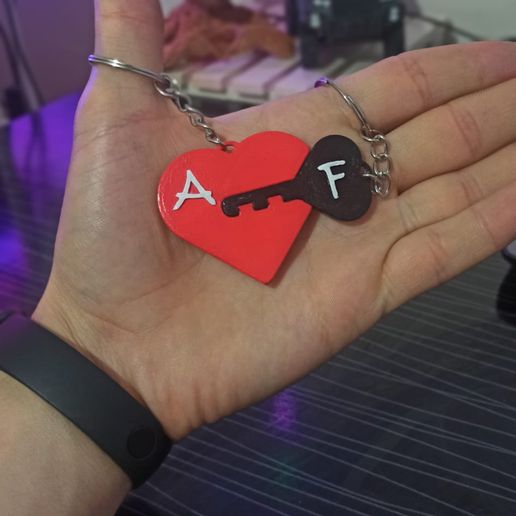 Heart Lock Keychain 3D model