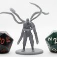 Simic_Hybrid_1.jpg Simic Hybrid - Miniatura de mesa