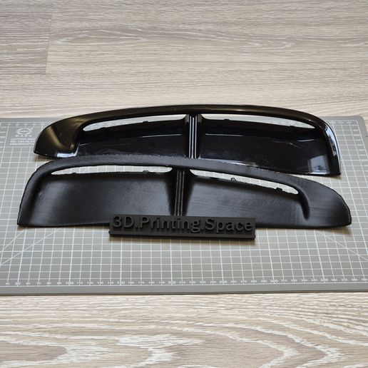 20240724_191242.jpg Inlet fender left Porsche Panamera Turbo S 971854775