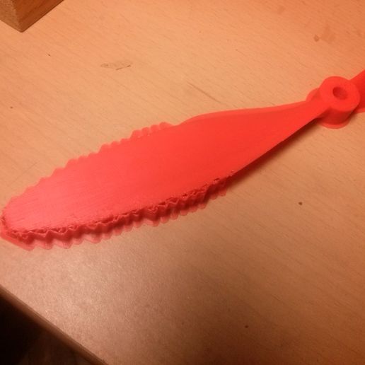 CAM00194.jpg Hélice 13/45 10/45