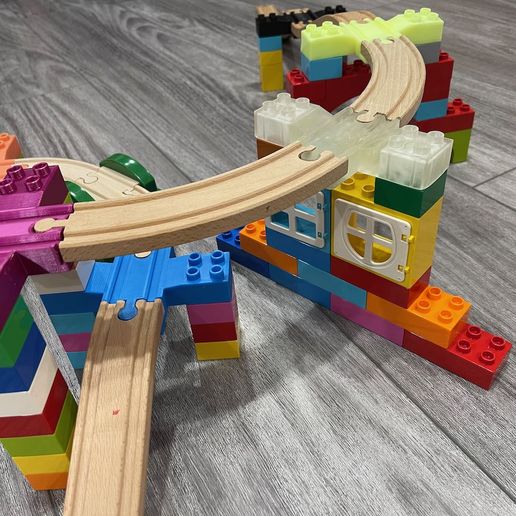 STL file Better Brio Duplo Adapter Bridge Piece・Template to download ...