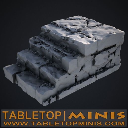 B_comp_main.0001.jpg Escadas antigas em pedra a meia altura