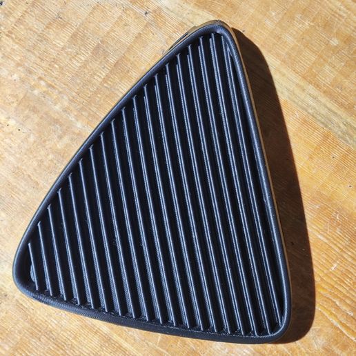 Kia Sorento (2018-2020) Front Fog Light Cover / Bezel LH & RH [86563-C6800 / 86564-C6800]