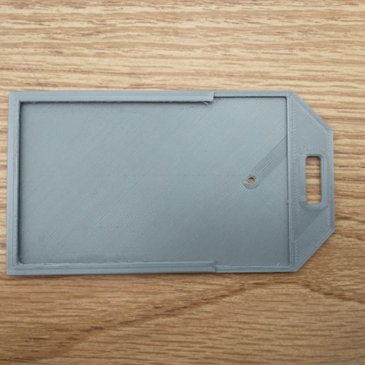 IMG_20230126_095620239.jpg Брелок-держатель удостоверения личности