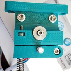 IMG_20150908_125803.jpg Free 3D file Compact Bowden MK7 3/2.85mm - OpenSCAD・3D print design to download