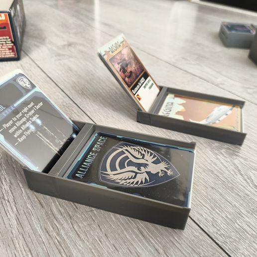 IMG_20251117_125254502.jpg Светлячок: The Game (Special Edition) - вставка для настольной игры / решение для хранения