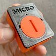 Micro_2032_4.jpg MICRO - a micro handheld case for attiny85 Tinyjoypad