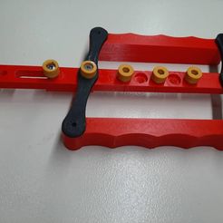 WhatsApp-Image-2022-06-07-at-1.18.56-AM.jpeg Self-centering jig for hole drilling