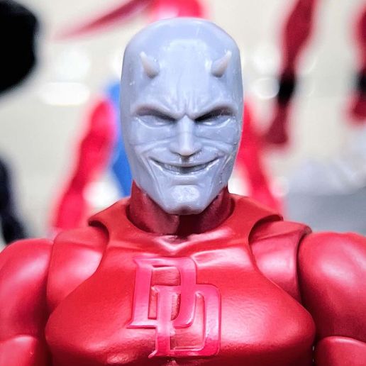462560079_1342310190259761_1529014060840204829_n.jpg DAREDEVIL HEADSCULPT