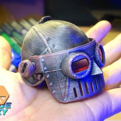 Thingiverse_003.jpg Fichier STL gratuit PUBG Casque Heartless 1/4 Scale・Design pour impression 3D à télécharger