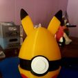 Easter Egg Pokeballs Pikachu