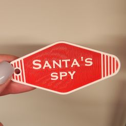 20231114_221243.jpg Santa's Spy keychain