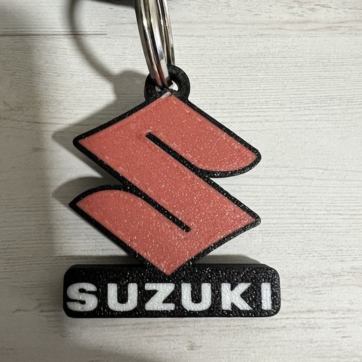 IMG_0511.jpg llavero suzuki