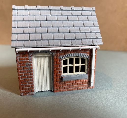 Lineside-Hut-front2.jpg Railway Workmen's Hut, scalable. Model Railway HO/OO