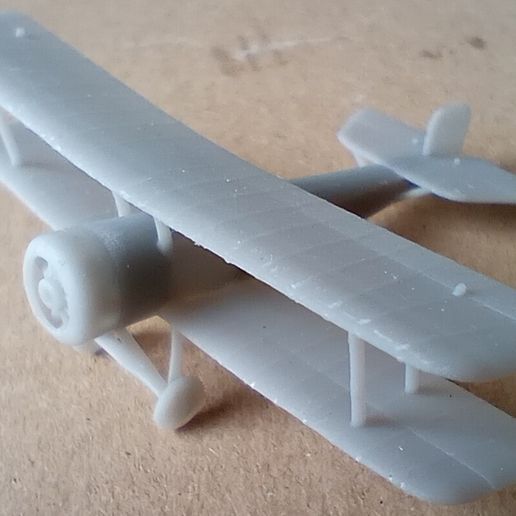 IMG_20250620_134119885.jpg Bristol Scout D WW1 (escala 1/144)