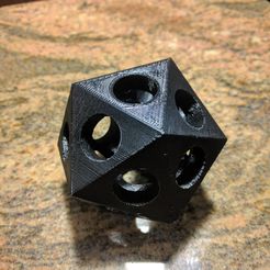 IMG_20161023_175156.jpg Archivo STL gratuito D20 de Inutilidad (Calibración de la impresora)・Idea de impresión 3D para descargar