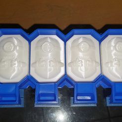 392753084_10168553452730077_8628708289619515330_n.jpg MOLDE PARA PALETAS DE HIELO "MINIONS"