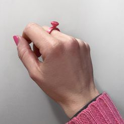 mano.jpg STL file Big-ass diamond ring・3D printable model to download