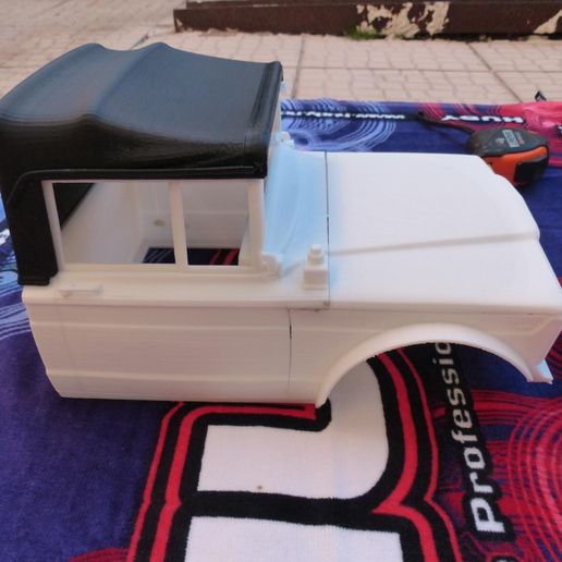 P1120479.JPG Télécharger fichier RC Body Jeep Kaiser M715 scale crawler 1/10 • Objet pour imprimante 3D, VeloRex