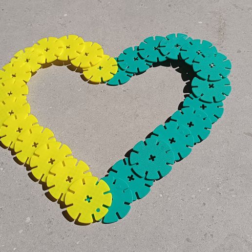 IMG_20250511_103930.jpg SnapSphere - Das modulare Schnappsystem-Spiel