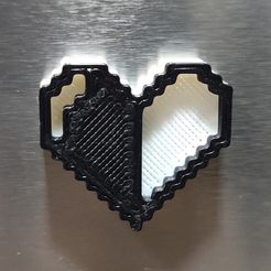 half-heart-cults-3d.jpg Half full heart magnet pixel art