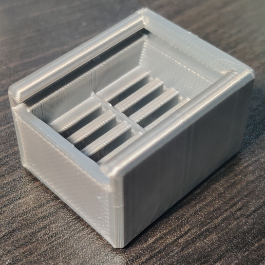 STL file Micro SD Card Holder With Full Size Adapter as Lid・3D printing