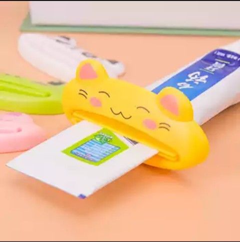 IMG_20190727_203201_091.jpg Zahnpasta-Spender