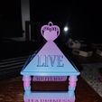 IMG_20230412_231901373-1.jpg LIVE LAUGH LOVE HANGING ORNAMENT OR TABLE TOP PIECE