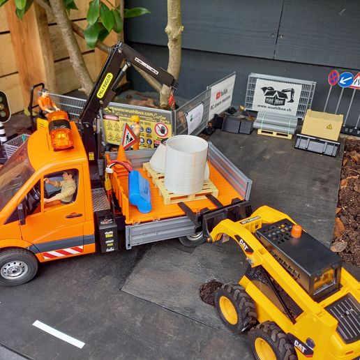 20220816_154749.jpg camião de comboio com grua rc