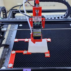 20230627_221948.jpg Air assist for laser engraver that has a 3D printed Z-axis adjustment and 29mm focal distance