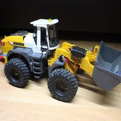 featured_preview_IMG_6452.jpg Bruder 574 Liebherr