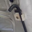 28125027_10212726452013898_115483433_o.jpg STL file hood / bonnet Rod holder Renault clio 2 II fase 2 II・3D printer model to download