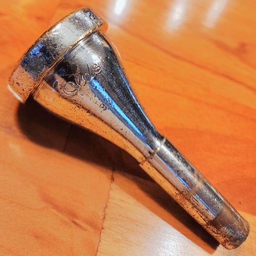 20251023_184151.jpg Olds 97 tuba/Sousaphone/contrabass bugle mouthpiece 3D rendering