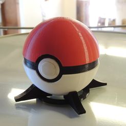 DSCN9769_display_large.jpg Pokeball (with button-release lid)